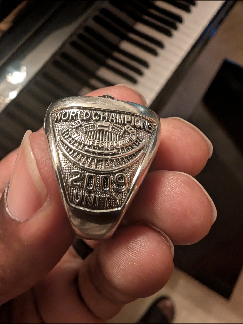 2009 World Champions Silver Tone Ring